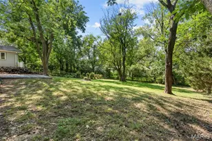 6705 Village Square Dr, Hazelwood, MO 63042 - Photo 37