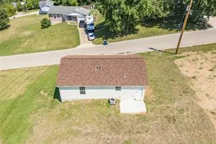812 Kennett St, De Soto, MO 63020 - Photo 47