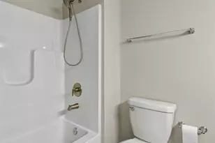 4301 Spring Creek Ln, O'Fallon, MO 63368 - Photo 25