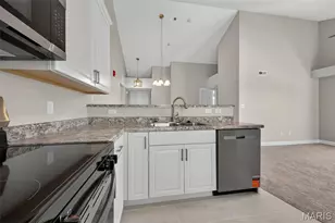 4301 Spring Creek Ln, O'Fallon, MO 63368 - Photo 15