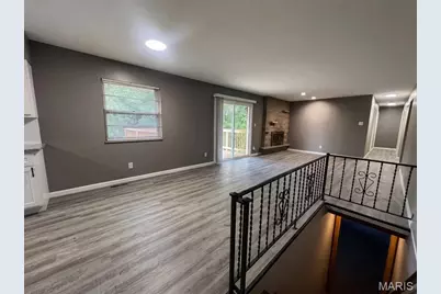 27 Nob Hill Drive, Hazelwood, MO 63138 - Photo 17