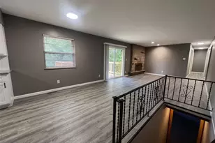 27 Nob Hill Dr, Hazelwood, MO 63138 - Photo 17