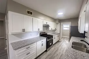 27 Nob Hill Dr, Hazelwood, MO 63138 - Photo 23