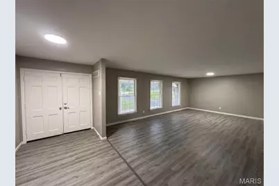 27 Nob Hill Drive, Hazelwood, MO 63138 - Photo 11