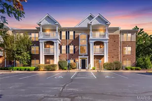13101 Mill Crossing Ct, Creve Coeur, MO 63141 - Photo 1
