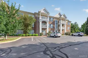 13101 Mill Crossing Ct, Creve Coeur, MO 63141 - Photo 5