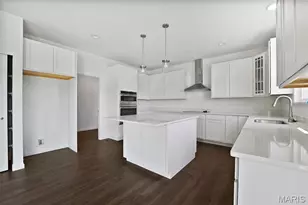 12232 Louiselle Park Dr, Maryland Heights, MO 63043 - Photo 15