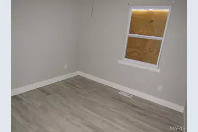 815 Briarbrae Drive, Saint Louis, MO 63138 - Photo 5