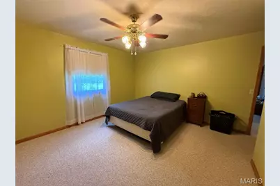 137 Rosewood Drive, Hannibal, MO 63401 - Photo 27