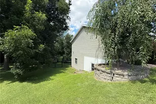 137 Rosewood Dr, Hannibal, MO 63401 - Photo 37