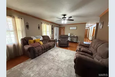 137 Rosewood Drive, Hannibal, MO 63401 - Photo 7