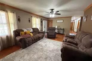 137 Rosewood Dr, Hannibal, MO 63401 - Photo 7