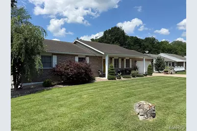137 Rosewood Drive, Hannibal, MO 63401 - Photo 3