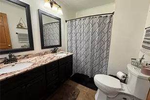 137 Rosewood Dr, Hannibal, MO 63401 - Photo 15