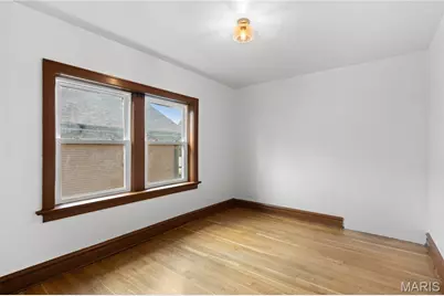 8578 Drury Lane, Saint Louis, MO 63147 - Photo 17