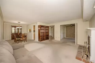 12929 Portulaca Dr, Saint Louis, MO 63146 - Photo 17