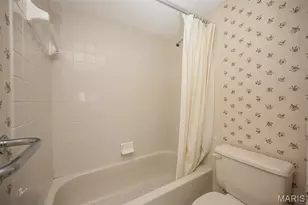 12929 Portulaca Dr, Saint Louis, MO 63146 - Photo 21