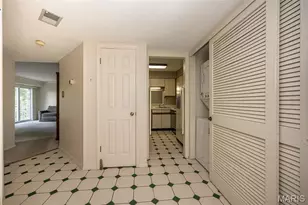 12929 Portulaca Dr, Saint Louis, MO 63146 - Photo 7