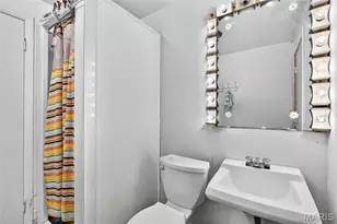 9860 Bridle Trail Ln, Sunset Hills, MO 63128 - Photo 39
