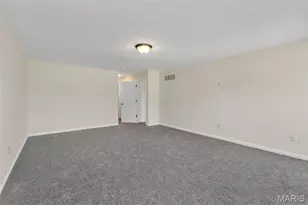 302 Osprey Ct, Lake Saint Louis, MO 63367 - Photo 17