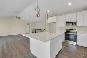 302 Osprey Ct, Lake Saint Louis, MO 63367 - Photo 9