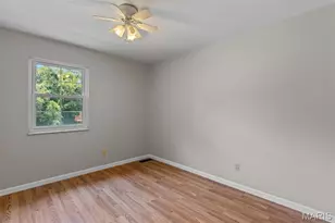 2613 Blackforest Dr, Saint Louis, MO 63129 - Photo 29