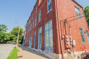2328 S 9th St, Saint Louis, MO 63104 - Photo 25