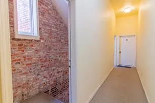 2328 S 9th St, Saint Louis, MO 63104 - Photo 11
