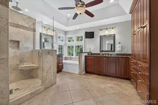 14814 Straub Hill Ln, Chesterfield, MO 63017 - Photo 29