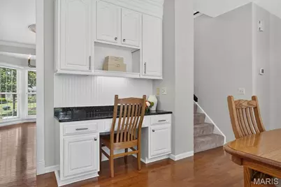 14814 Straub Hill Lane, Chesterfield, MO 63017 - Photo 23
