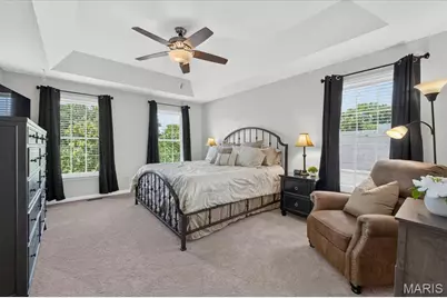 14814 Straub Hill Lane, Chesterfield, MO 63017 - Photo 27