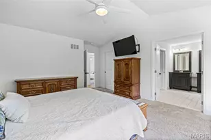 4425 Johnson Ridge Estates Rd, Bloomsdale, MO 63627 - Photo 25