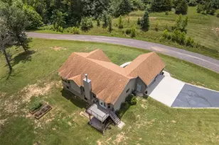 4425 Johnson Ridge Estates Rd, Bloomsdale, MO 63627 - Photo 43