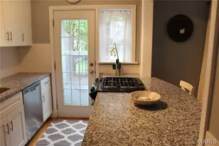 1119 Sanford Ave, Saint Louis, MO 63139 - Photo 9