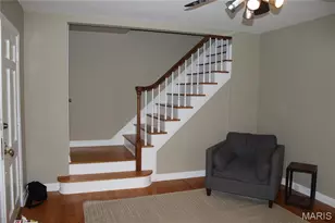 1119 Sanford Ave, Saint Louis, MO 63139 - Photo 3
