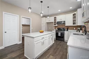 1001 Summersweet Dr, Saint Peters, MO 63376 - Photo 15
