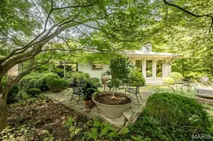 33 Narragansett Dr, Ladue, MO 63124 - Photo 27