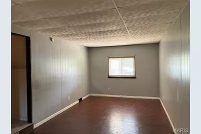 1285 Pamela Drive, Florissant, MO 63031 - Photo 3