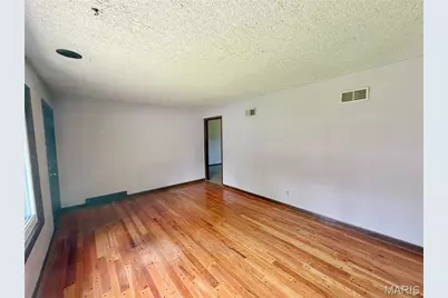 2120 Argo Drive, Florissant, MO 63031 - Photo 3