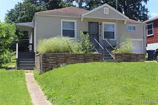 7452 Esterbrook Dr, Saint Louis, MO 63136 - Photo 1