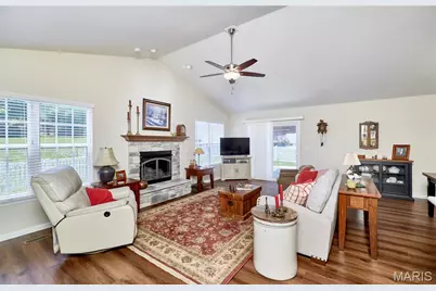 628 Trestle Way, Troy, MO 63379 - Photo 13