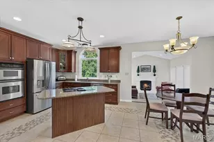 9326 Caddyshack Cir, Saint Louis, MO 63127 - Photo 9