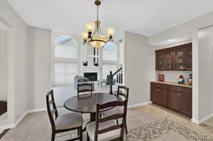 9326 Caddyshack Cir, Saint Louis, MO 63127 - Photo 11