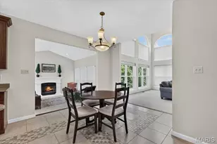 9326 Caddyshack Cir, Saint Louis, MO 63127 - Photo 13