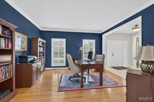9326 Caddyshack Cir, Saint Louis, MO 63127 - Photo 5
