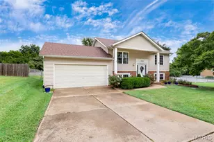 2528 Stillwater Dr, O'Fallon, MO 63368 - Photo 5