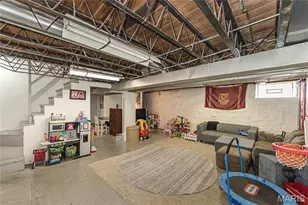 5742 Tholozan Ave, Saint Louis, MO 63109 - Photo 33