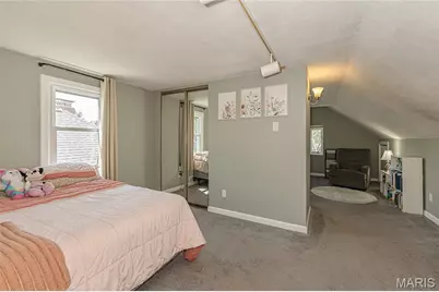 5742 Tholozan Avenue, Saint Louis, MO 63109 - Photo 27