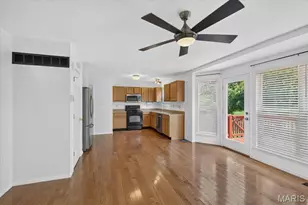 4373 Bristol View Ct, Saint Louis, MO 63129 - Photo 13