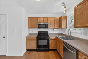 4373 Bristol View Ct, Saint Louis, MO 63129 - Photo 15